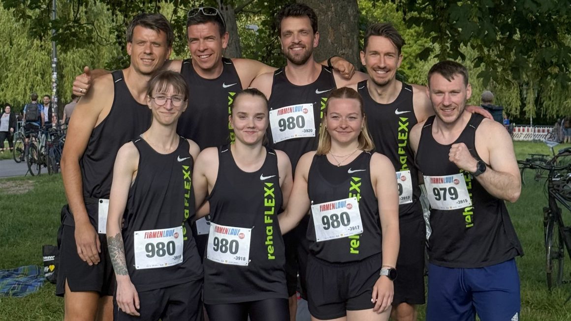 Firmenlauf Gruppe im Grünen Erfolgreiche Teilnahme beim Halleschen Firmenlauf 2026